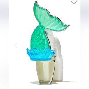 Ariel Adjustable Wallflowers Scent Control™ Nightlight